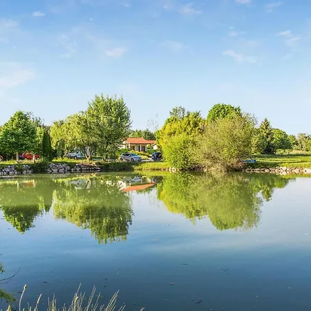 2 Bedroom Amazing In *